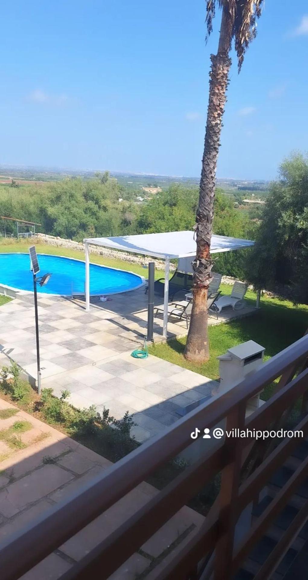 Villa Hippodrom-Independent Villa With Pool Συρακούσες Εξωτερικό φωτογραφία